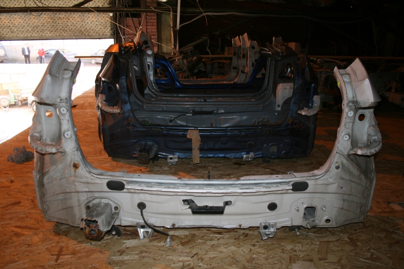 Панель задняя Subaru Impreza G12 W 52401FG0109P BU Панель